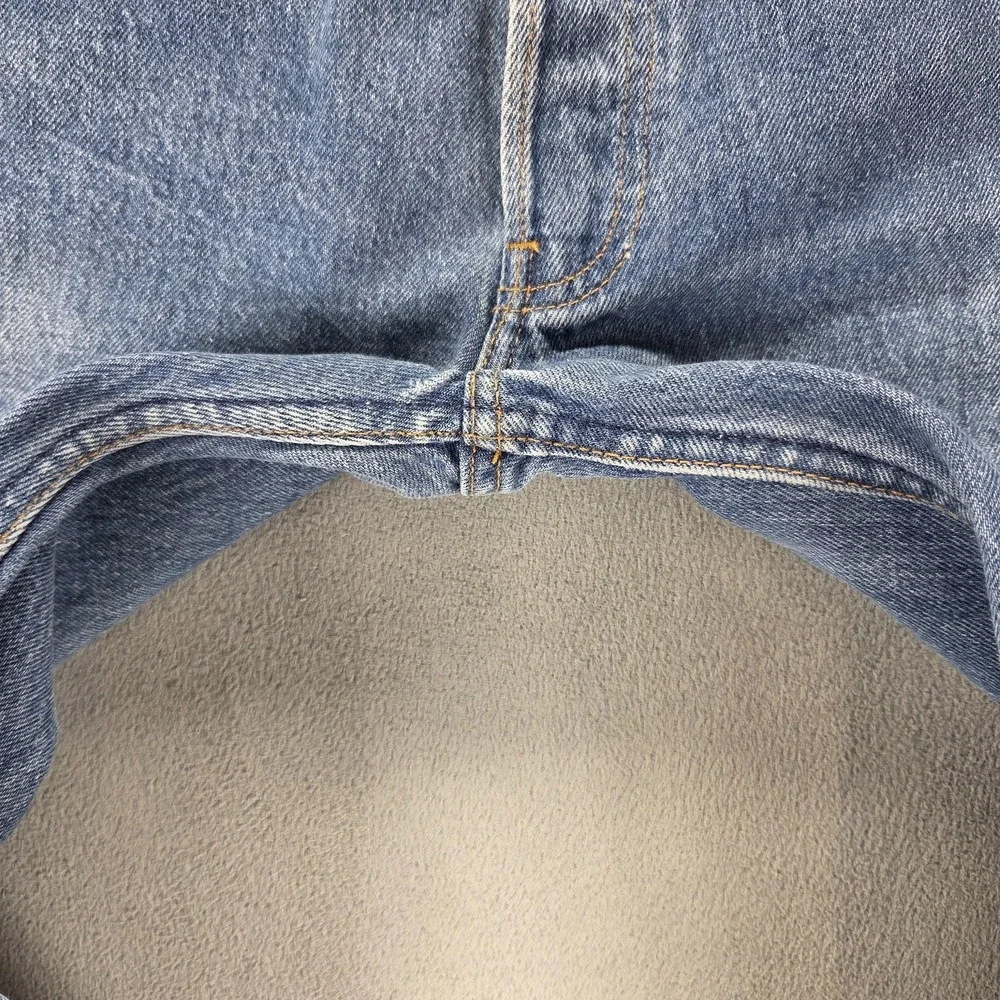 VTG Levis 501 Jeans Mens Blue Valencia Made‎ in USA Fits 29x30